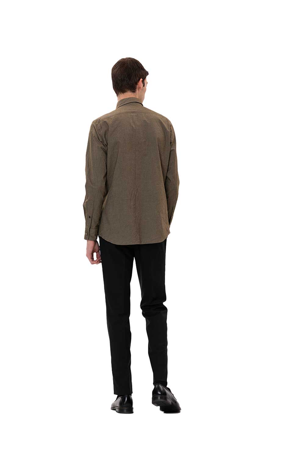 I001