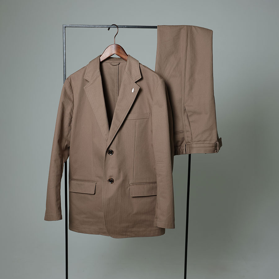 JP-SUIT-BR